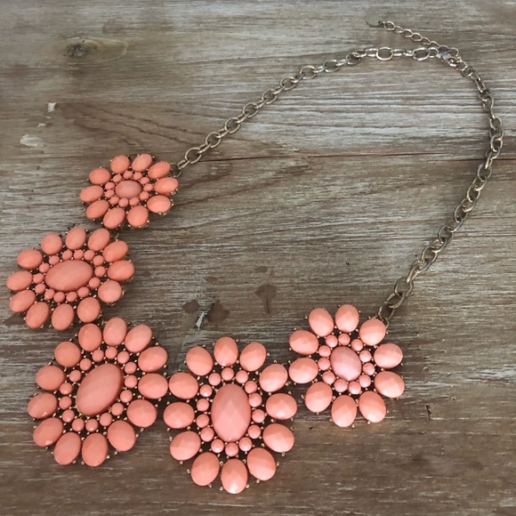 Statement Necklace - Picture 2 of 5